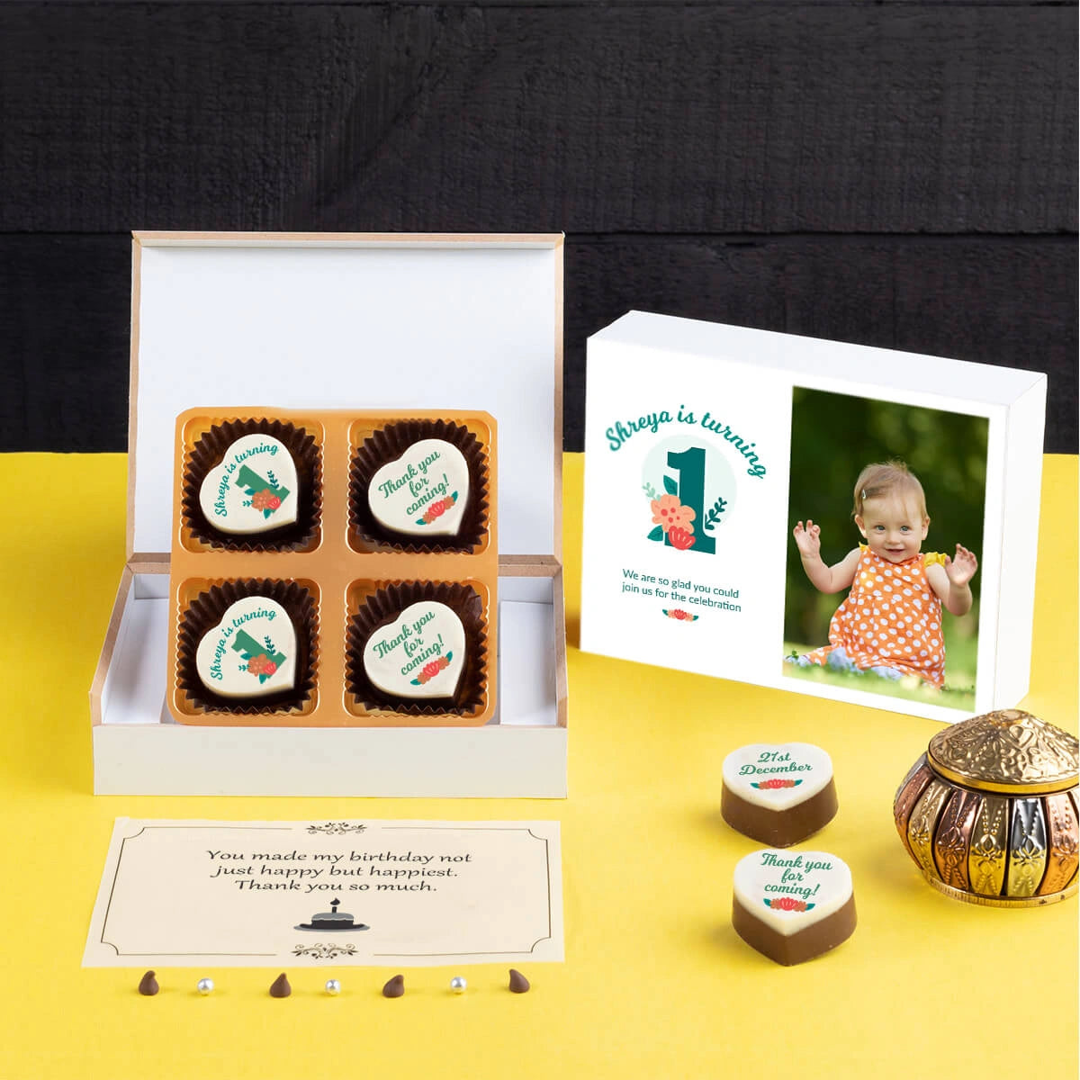 Close-up edible print on best return gifts for 1st birthday