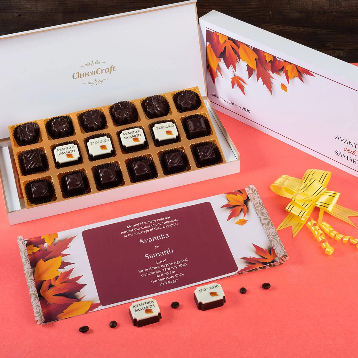 18-piece box with 4 printed chocolates – unique chocolate wedding invitation card