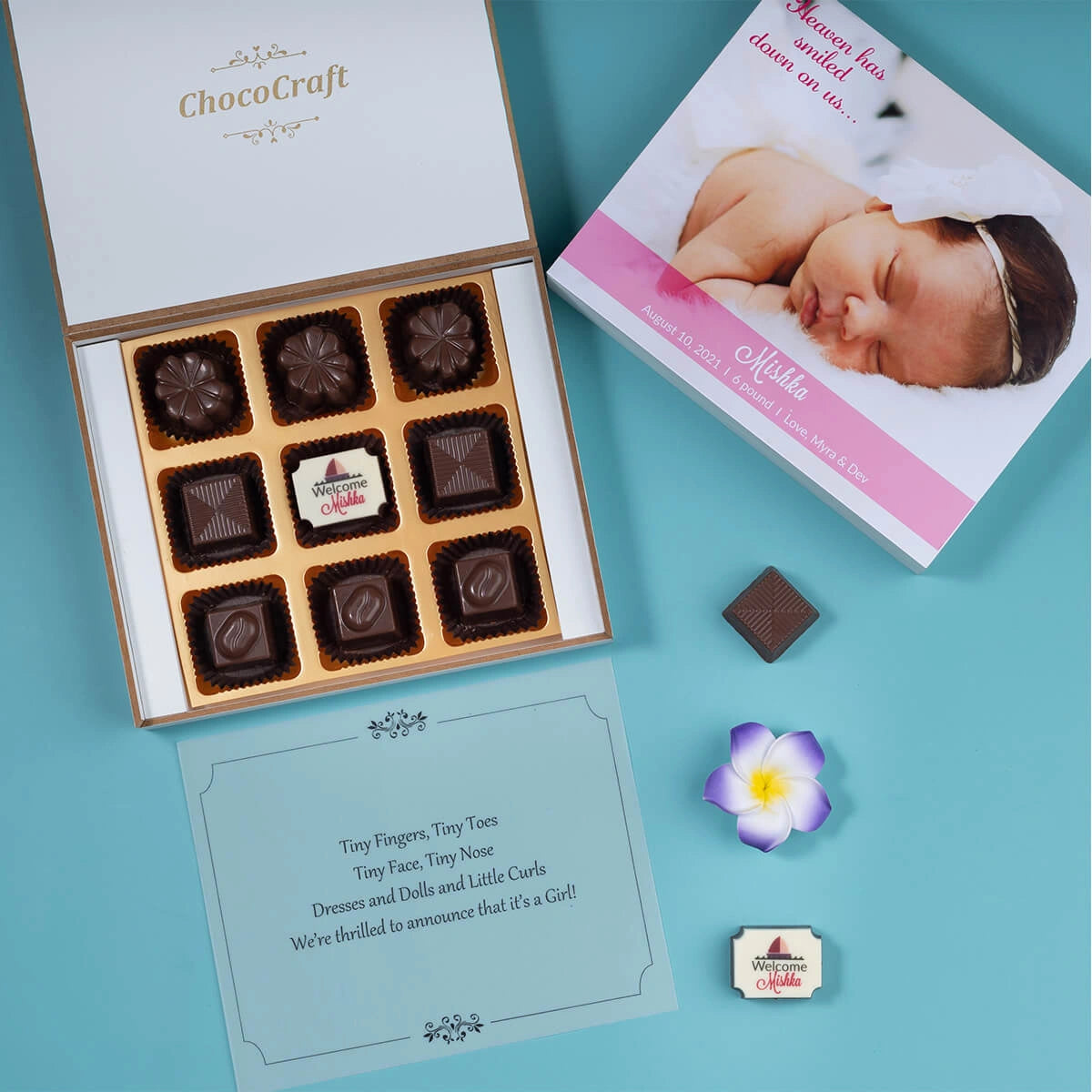 Middle printed chocolate in personalized newborn announcement box
