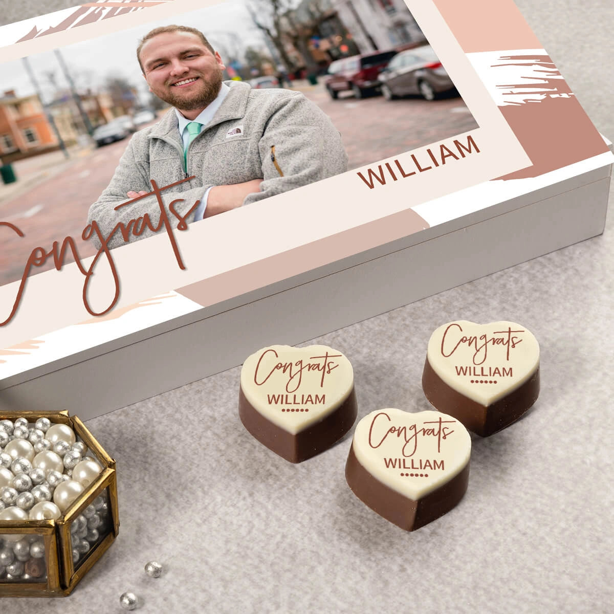 Personalized congratulations card as congrats gift		