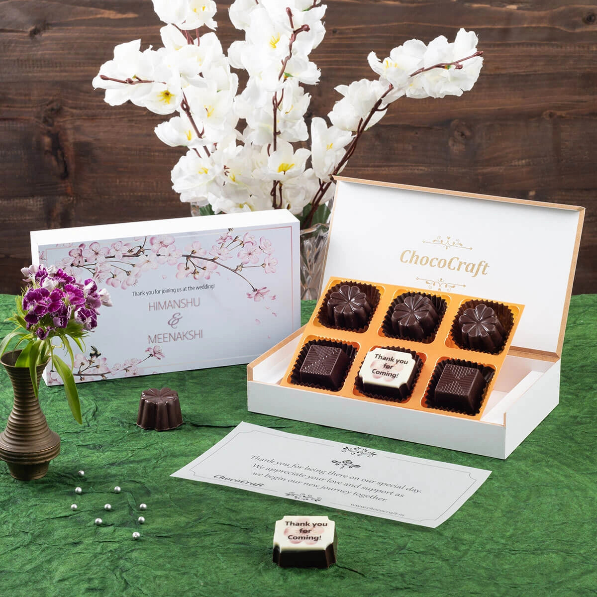 Printed chocolate in elegant wedding return gift box
