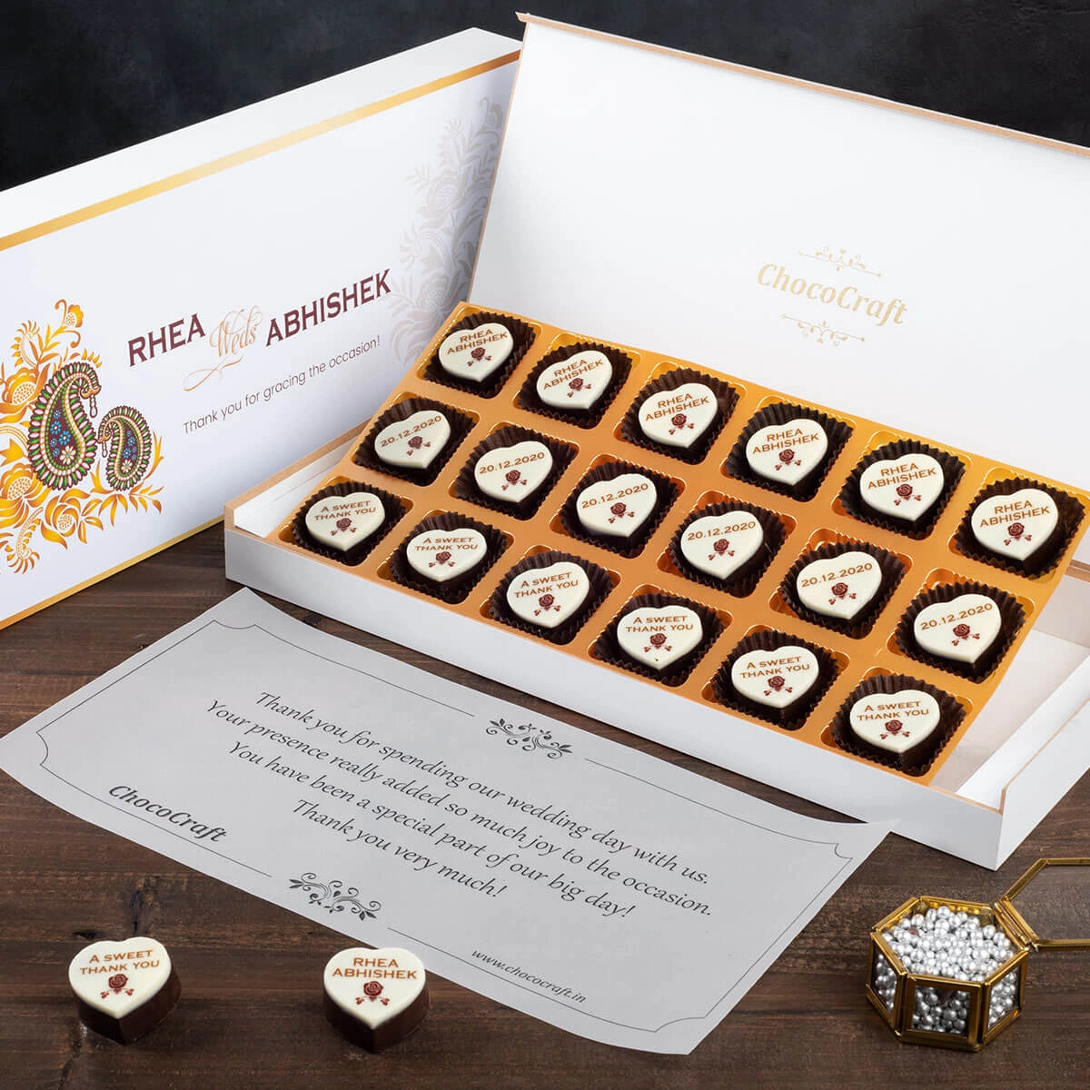 Custom chocolate wedding return gifts – best options in India