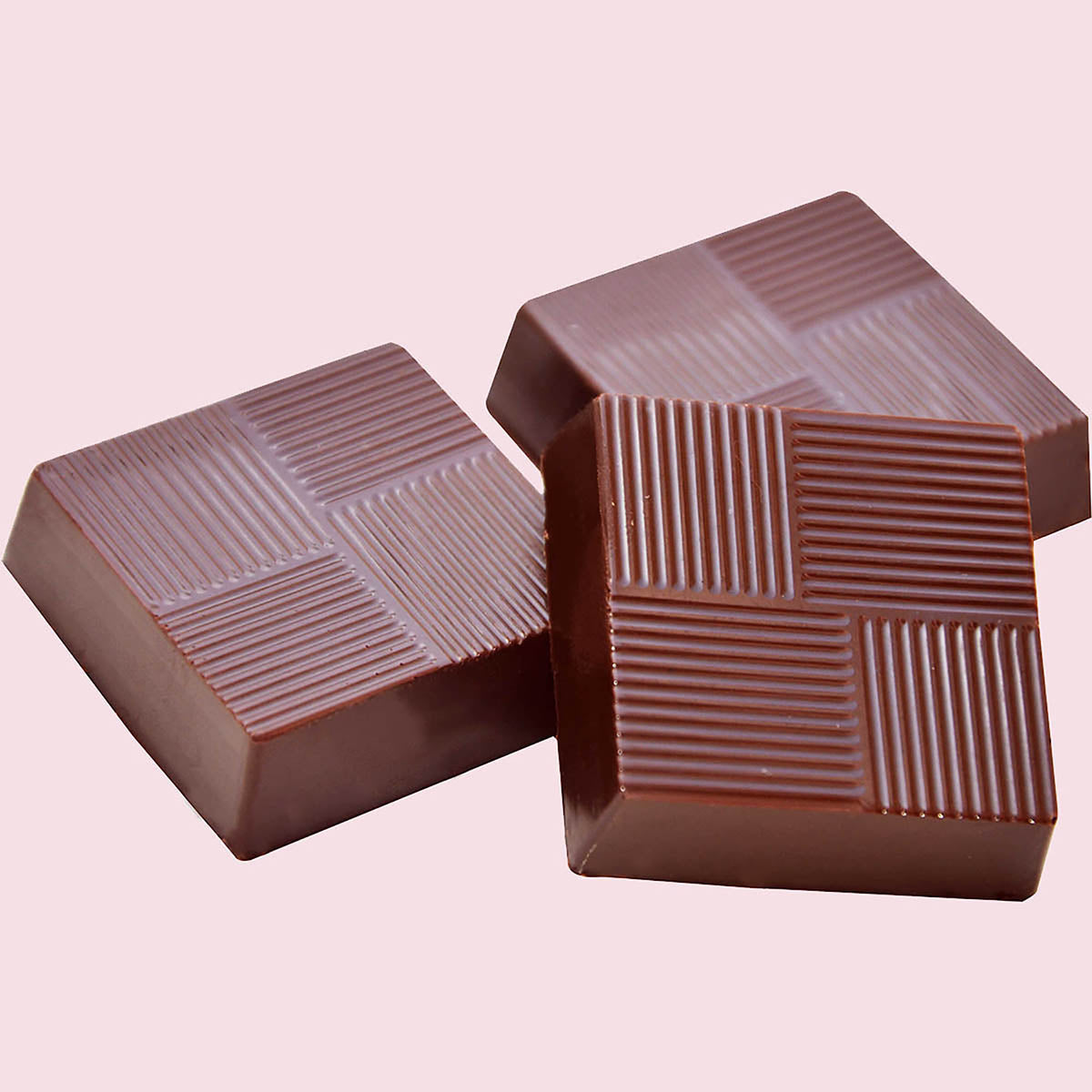 Engraved lid shipped via send rakhi online